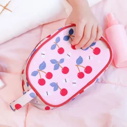 Toilettassen>A Little Lovely Company Jules Toiletry Bag cherries