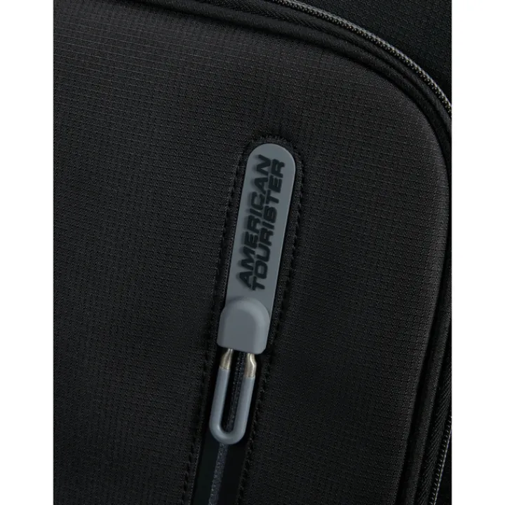 Transavia Trolleys|Handbagage Trolleys>American Tourister Cloudrider Spinner S Expandable TSA jet black