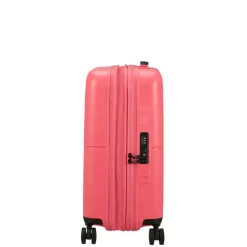 Transavia Trolleys|Ryanair Trolleys><noscript><img width=