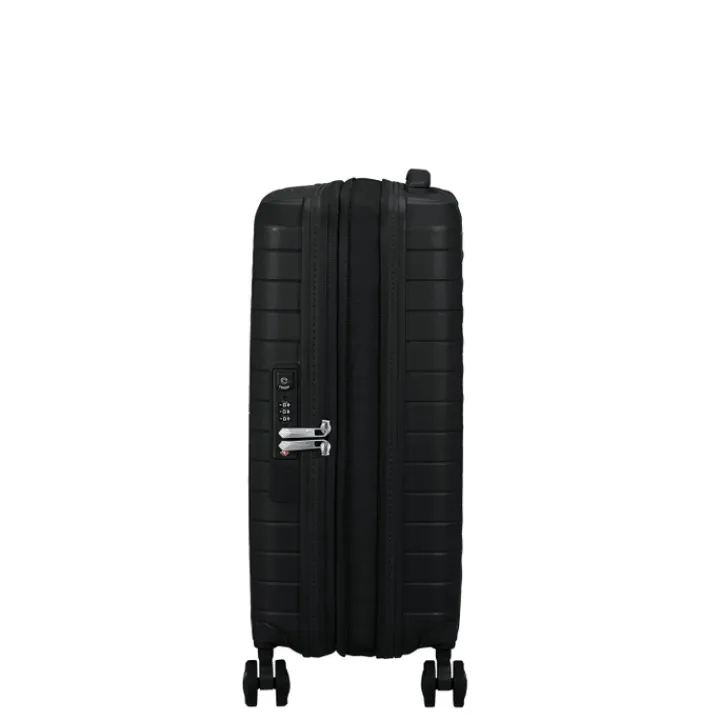 Transavia Trolleys|Ryanair Trolleys>American Tourister FastForward Spinner 55/20 TSA Exp flash black