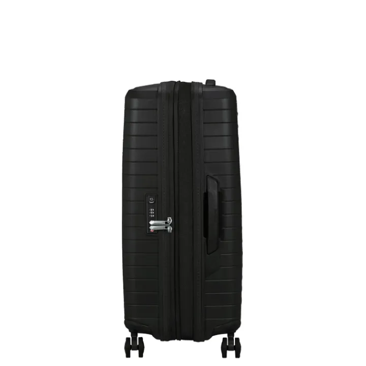 Reistrolleys|Reiskoffers>American Tourister FastForward Spinner 68/25 TSA Exp flash black
