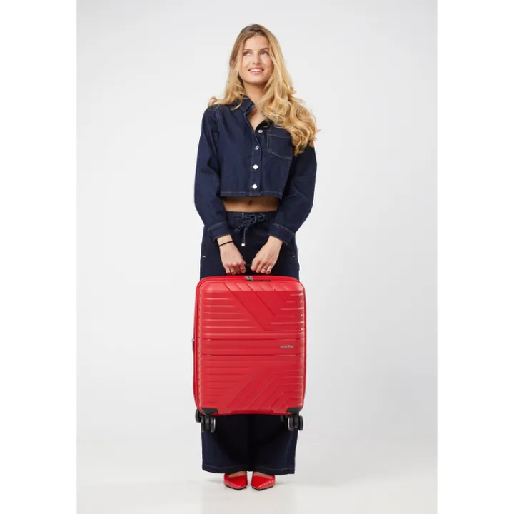 Handbagage Trolleys|Reistrolleys>American Tourister Flytwist Spinner Cabin Trolley 55 cm Exp. true red
