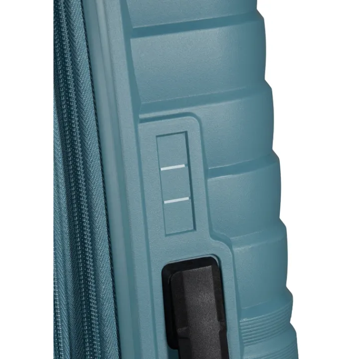 Reistrolleys|Reiskoffers>American Tourister Flytwist Spinner 78 cm Exp. storm blue