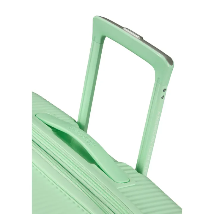 Reistrolleys|Reiskoffers>American Tourister Soundbox Spinner 77/28 TSA Expandable pastel green