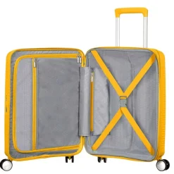 Transavia Trolleys|Ryanair Trolleys><noscript><img width=