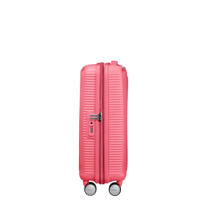 Transavia Trolleys|Ryanair Trolleys>American Tourister Soundbox Spinner 55 Expandable sun kissed coral