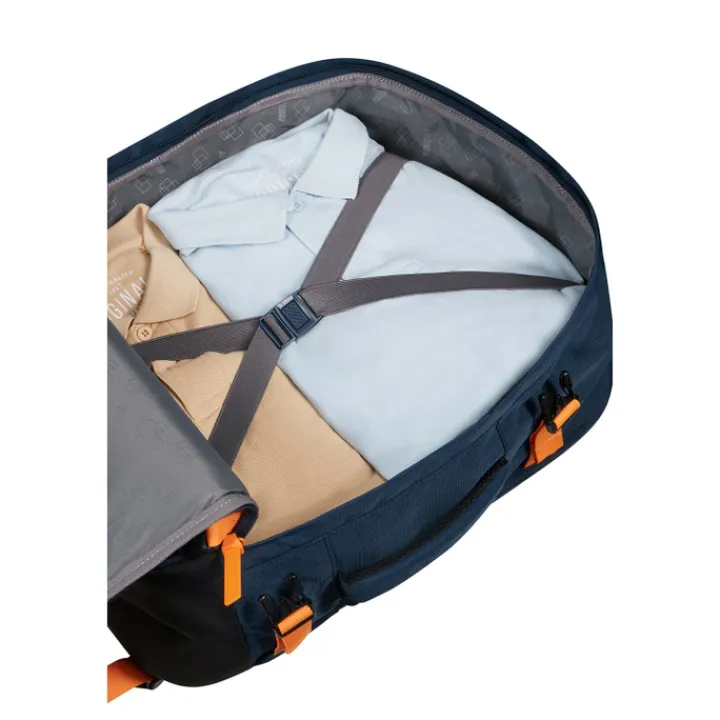 Handbagage Reistassen|Heren Reistassen>American Tourister TAKE2CABIN Casual Backpack M navy/radiant orange