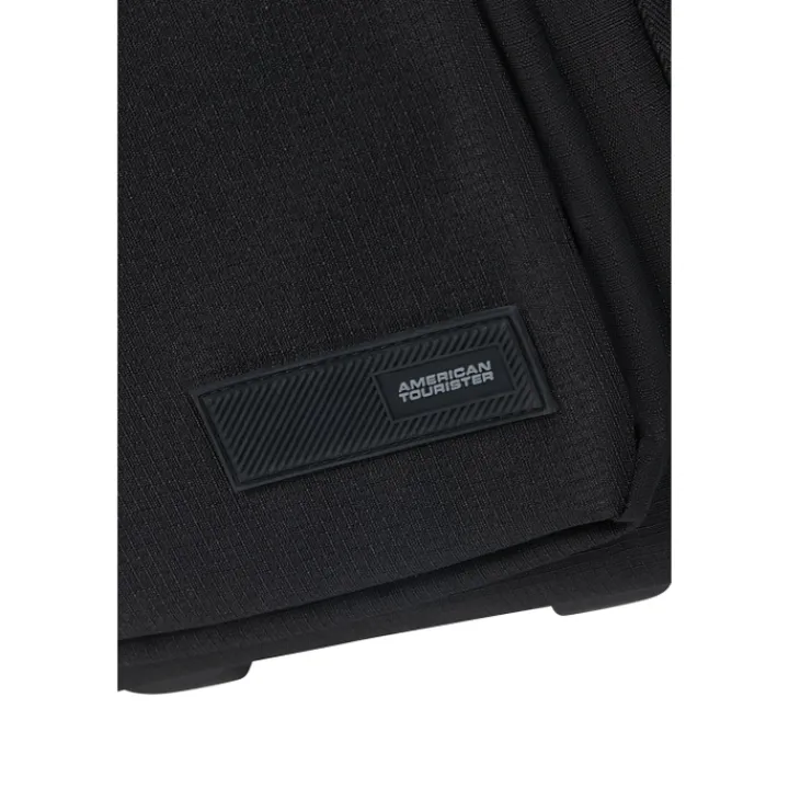 Kleine Reistassen|Handbagage Reistassen>American Tourister TAKE2CABIN Wheeled Backpack S black