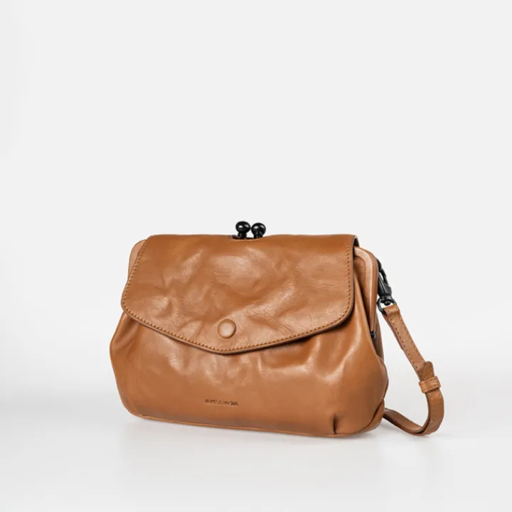 Crossbody|Clutches>Aunts & Uncles Grandma's Luxury Club Mrs. Madeline Crossbody caramel