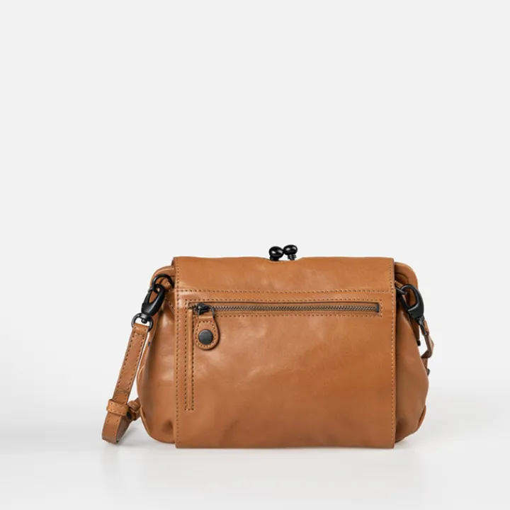 Crossbody|Clutches>Aunts & Uncles Grandma's Luxury Club Mrs. Madeline Crossbody caramel