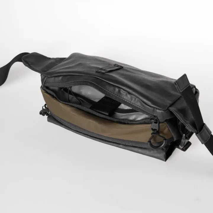 Heuptassen|Crossbody>Aunts & Uncles Ishikari RE Hipbag black