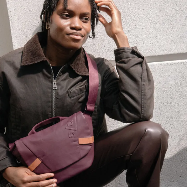 Schoudertassen|Crossbody>Aunts & Uncles Kazo cherry laquer