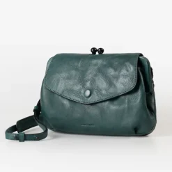 Crossbody|Clutches><noscript><img width=