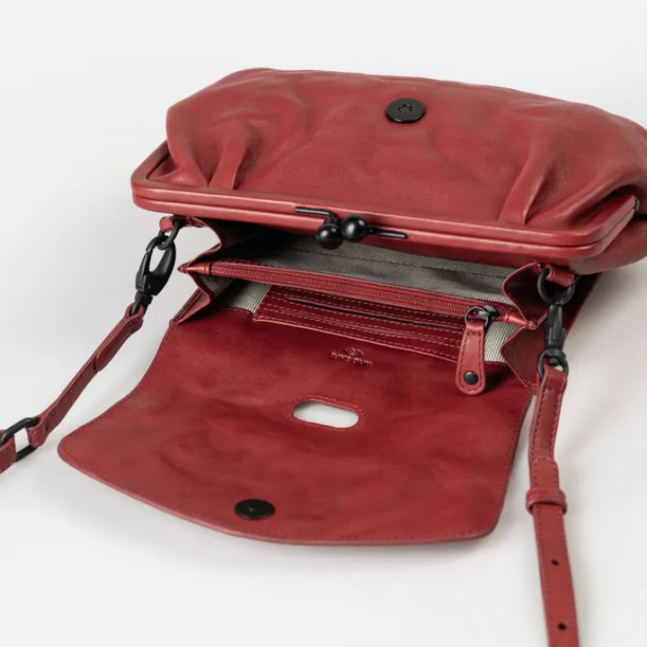 Crossbody|Clutches>Aunts & Uncles Mrs. Madeline intense rust