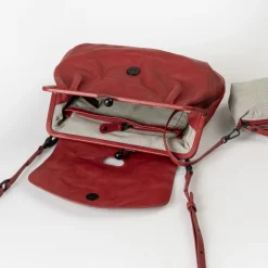 Crossbody|Clutches><noscript><img width=