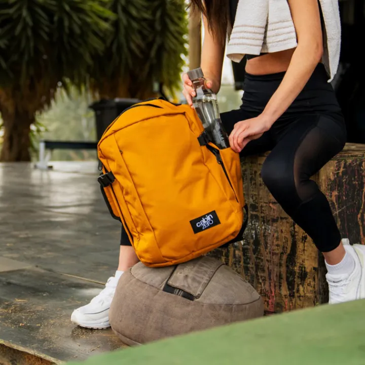 Kleine Reistassen|Handbagage Reistassen>CabinZero Classic 28L Ultra Light Cabin Bag Tech orange chill