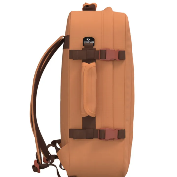 Grote Rugzakken|Heren Rugzakken>CabinZero Classic 44L Ultra Light Cabin Bag gobi sands