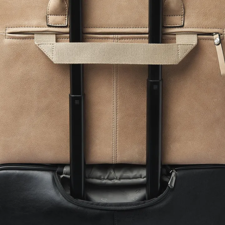 15.6 Inch Laptoptassen|Laptop Schoudertassen>Castelijn & Beerens Carisma Laptopbag 15.6" beige