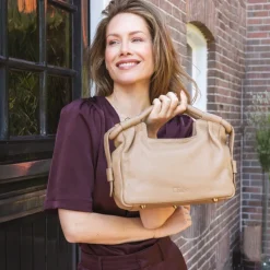 Schoudertassen|Handtassen>Chabo Handsome Handbag caramel