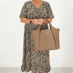Dames Schooltassen|Schooltas Shoppers>Charm London Mulberry Street Laptopbag taupe