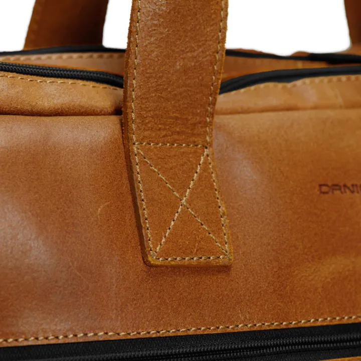 Herentassen|15.6 Inch Laptoptassen>Daniel Ray Armidale Laptopbag cognac