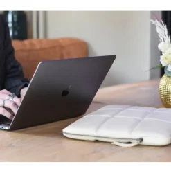 Laptop Sleeves|Laptop Hoezen>DIMAGINI Ava Padded Laptop Sleeve 13-14" black