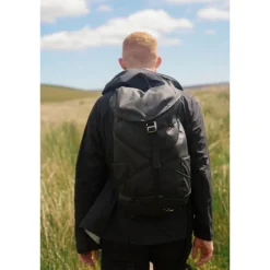 Wandelrugzakken|15 Inch Laptoptassen>Elliker Wharfe Flap Over Backpack 22L black