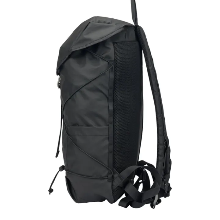 Wandelrugzakken|15 Inch Laptoptassen>Elliker Wharfe Flap Over Backpack 22L black