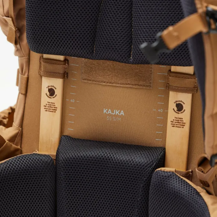 Grote Rugzakken|Trekking Rugzakken>Fjallraven Kajka 55 S/M coal black