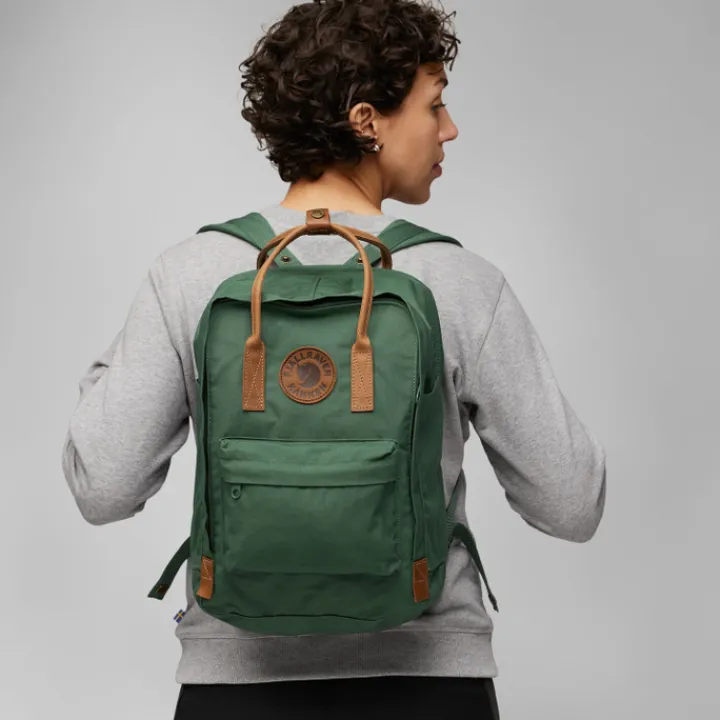 Kleine Rugzakken|Heren Rugzakken>Fjallraven Kanken No. 2 Laptop Backpack 15" deep patina