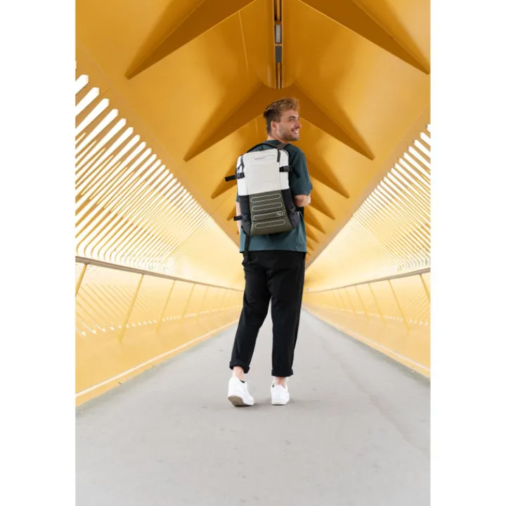 Handbagage Reistassen|Heren Reistassen>Hedgren Comby Performance Trip Cabin Backpack L 15.6" Expandable black