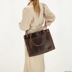 15.6 Inch Laptoptassen|Laptop Schoudertassen>Hide & Stitches Next Navajo Laptopbag darkbrown