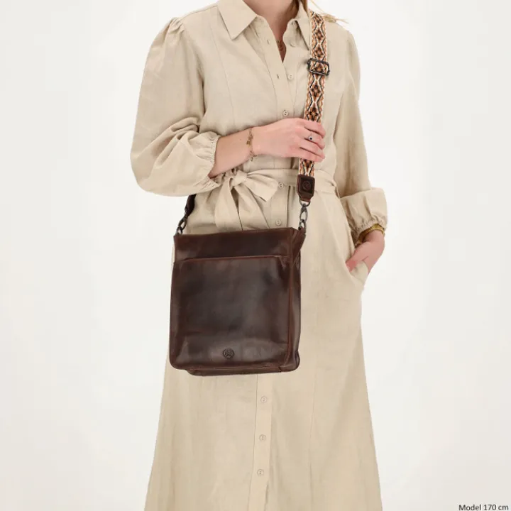 Schoudertassen|Crossbody>Hide & Stitches Next Navajo Shoulderbag darkbrown