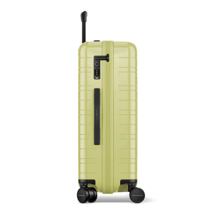 Harde Koffers|Reiskoffers>Horizn Studios H6 Essential Check-In Trolley M glossy dusk yellow