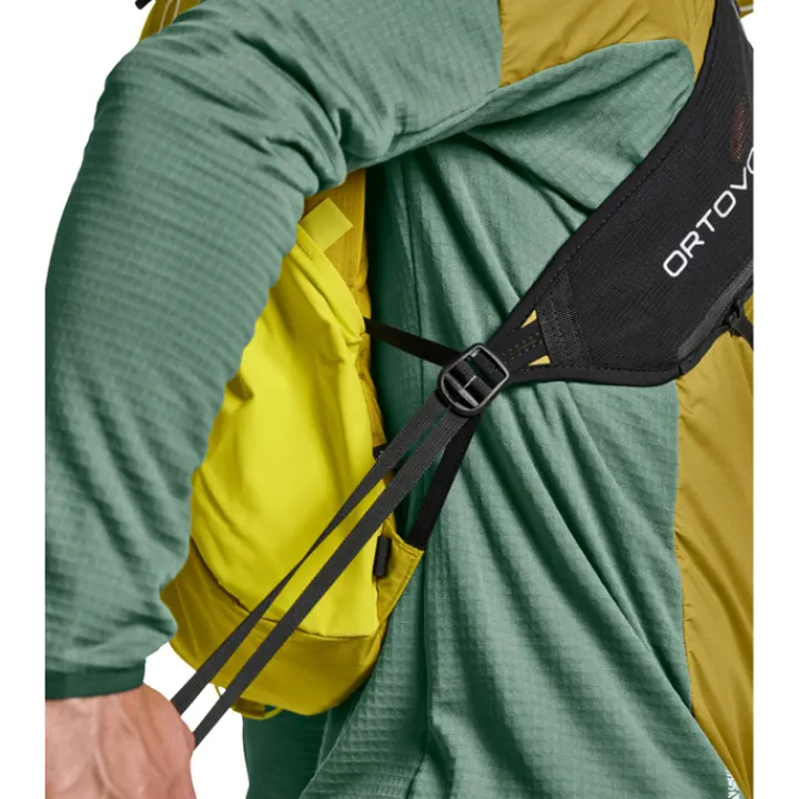 Kleine Rugzakken|Wintersport Rugzakken>Ortovox Traverse Light 15 dirty-daisy