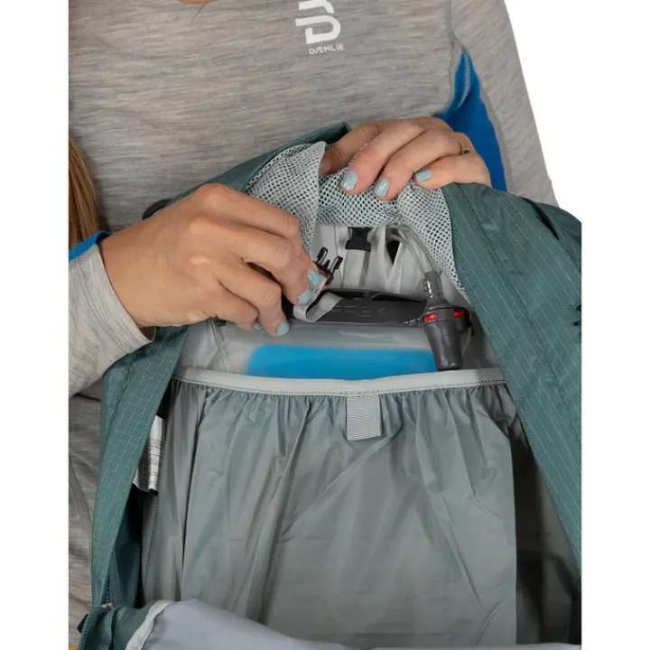 Wandelrugzakken|Hiking Backpacks>Osprey Sirrus 26 Backpack muted space blue