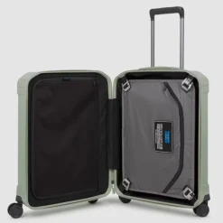 Transavia Trolleys|Ryanair Trolleys><noscript><img width=