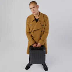 Handbagage Trolleys|Ryanair Trolleys><noscript><img width=