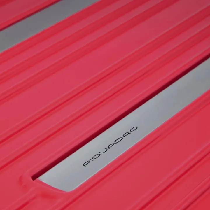 Lichtgewicht Koffers|Harde Koffers>Piquadro PQ-Light Medium Trolley red