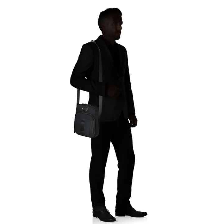 Schoudertassen|Crossbody>Samsonite Urban-Eye Crossover M 9.7" black