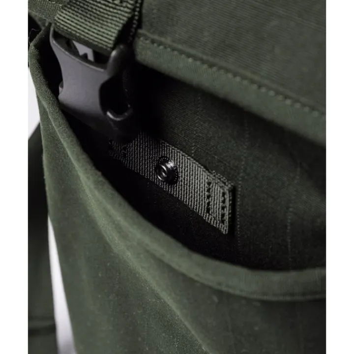 Herentassen|Laptop Schoudertassen>Sandqvist Everyday Messenger Bag dark green