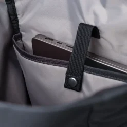 Kleine Rugzakken|Daypack>Sandqvist Ground Rolltop Backpack L dawn green with dawn green webbing
