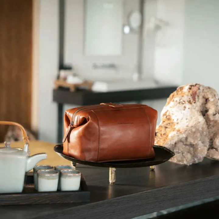 Toilettassen>The Chesterfield Brand Biassa Toilet bag cognac