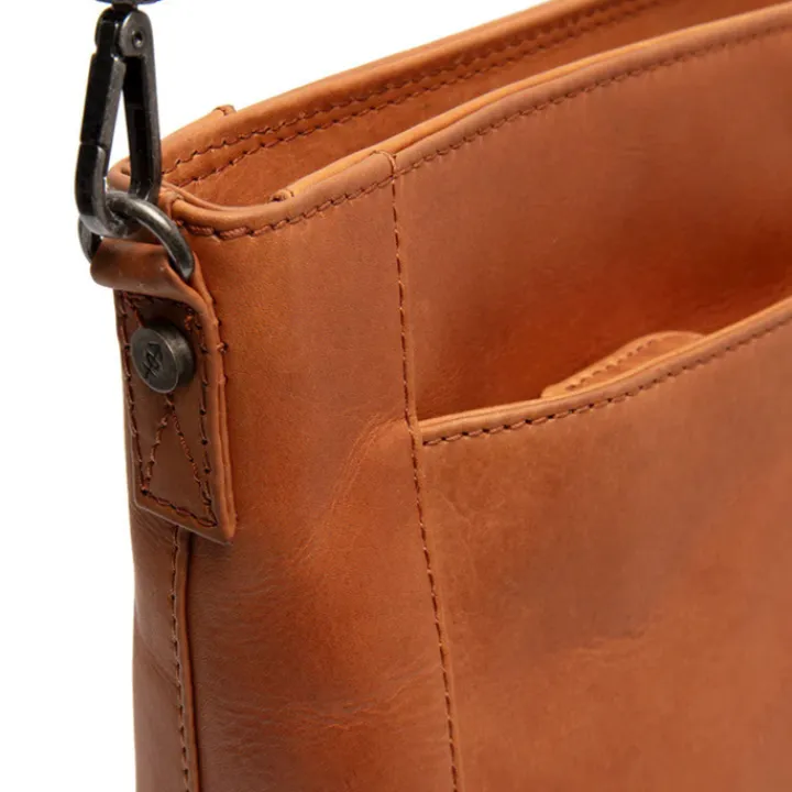 Schoudertassen|Crossbody>The Chesterfield Brand Moore Shoulderbag cognac