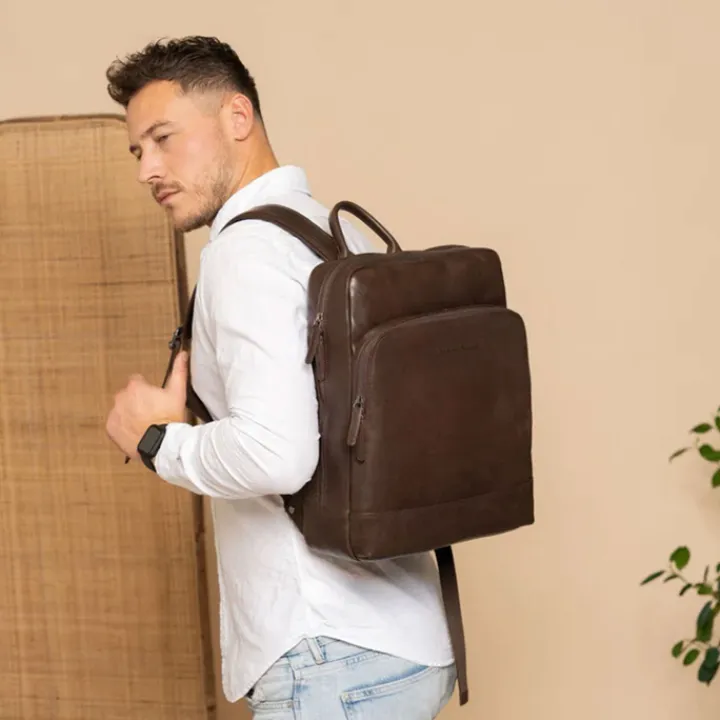 Kleine Rugzakken|Daypack>The Chesterfield Brand Nicola Backpack brown