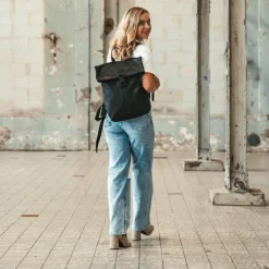 Kleine Rugzakken|Daypack>The Chesterfield Brand Savona Rugzak zwart