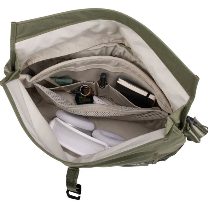 Herentassen|14 Inch Laptoptassen>Thule Paramount Crossbody 14L soft green
