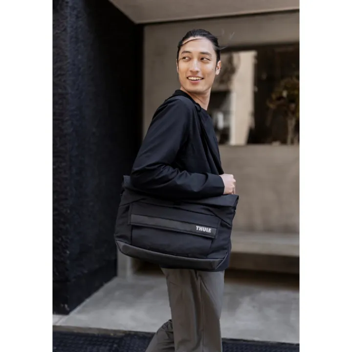 Herentassen|14 Inch Laptoptassen>Thule Paramount Crossbody 14L soft green