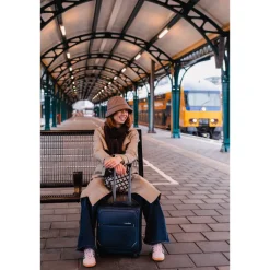 Transavia Trolleys|Handbagage Trolleys>Travelbags The Base Soft Trolley Underseater dark blue