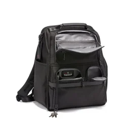 Daypack|15 Inch Laptoptassen>Tumi Alpha 2 Business/Travel Compact Laptop Brief Pack black